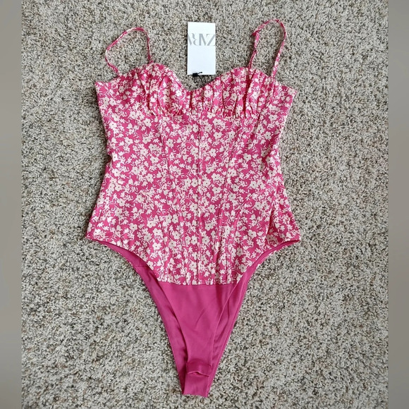 Zara floral corset style bodysuit. New. Small. - Picture 2 of 6